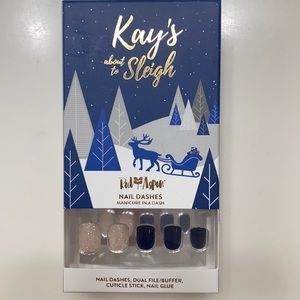 Red Aspen Nail Dashes